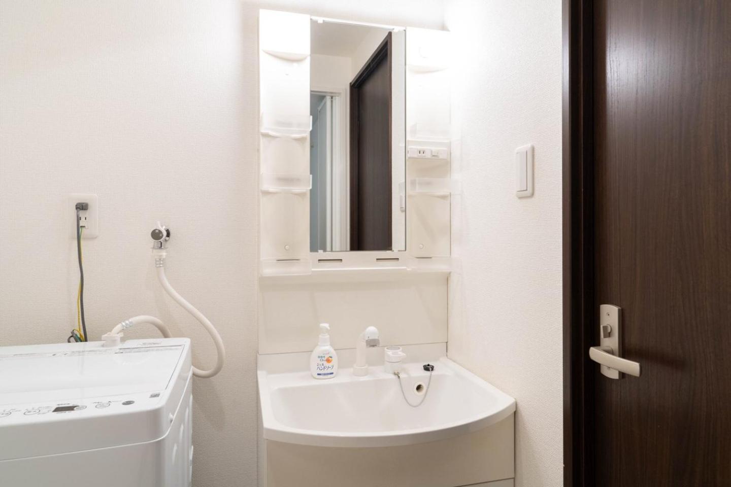 Best Residence Kujo أوساكا الغرفة الصورة